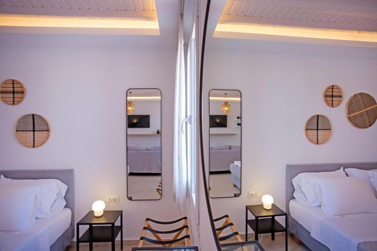 The Lavish Suite Mykonos Town Exterior photo